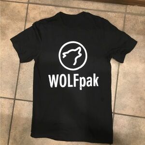 WOLFpak Women's Black Short sleeves logo